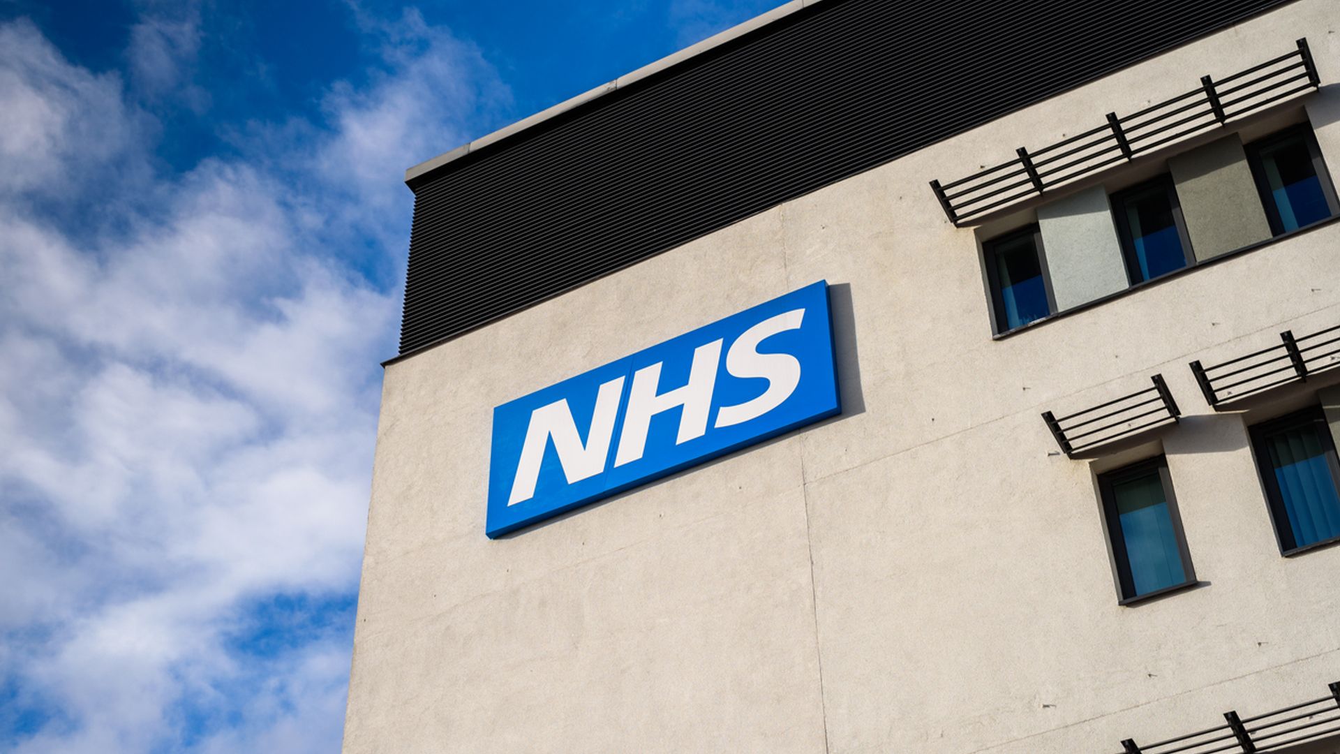 Life-extending drug for breast cancer patients now on NHS