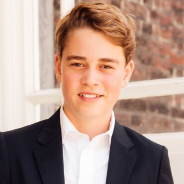 Prince George set for first day at Eton College