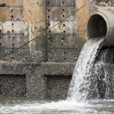 Scottish government told to take sewage ‘crisis’ seriously after record 100,000 spills