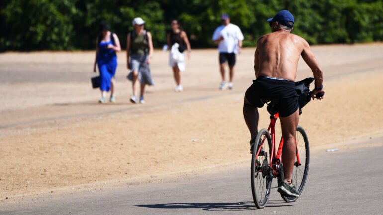 Nearly half of adults left sunburnt and many are ‘not protecting themselves’