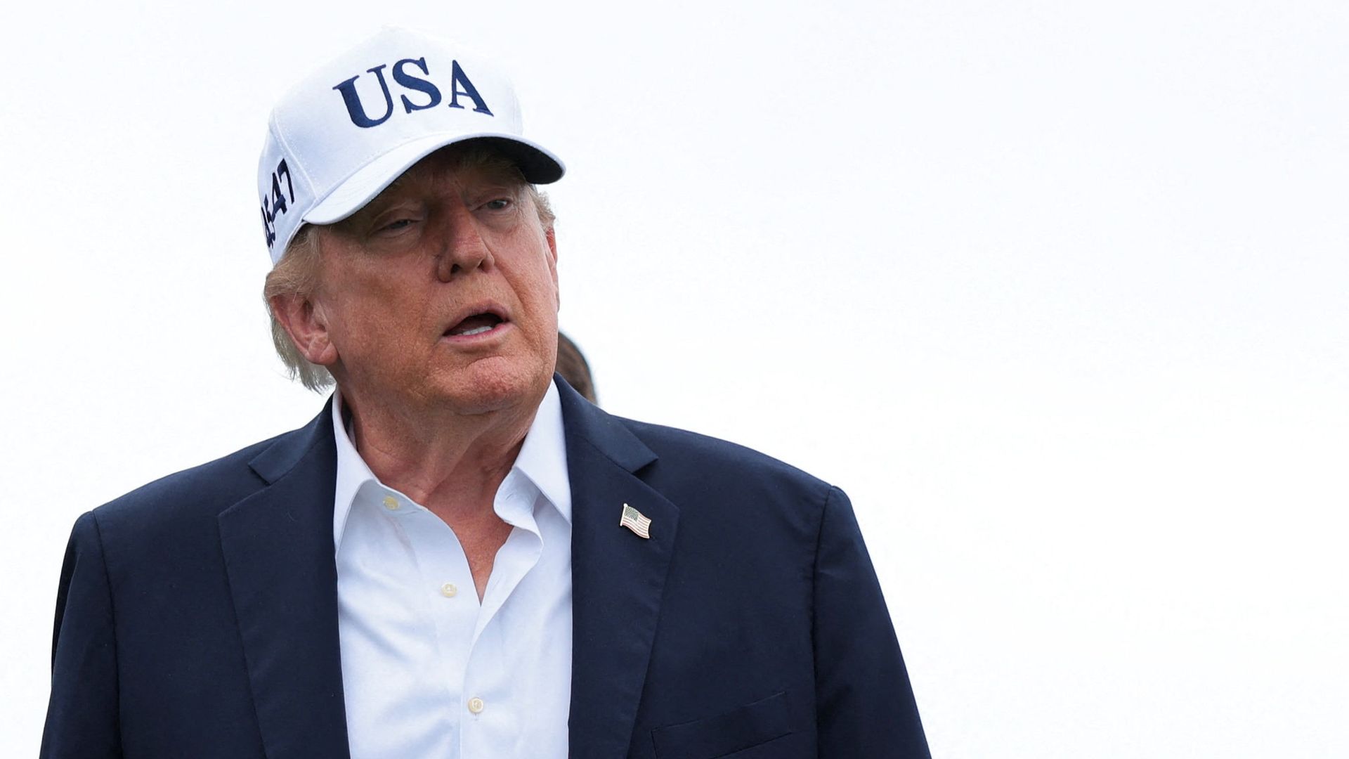 Trump talks up Irish reunification again – saying it would be ‘natural to put north and south together’