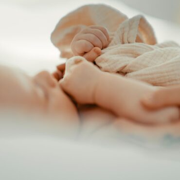 Parents warned over potentially deadly baby sleep aids