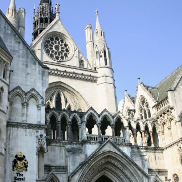 Andy Burnham scraps plan to curb jury trials