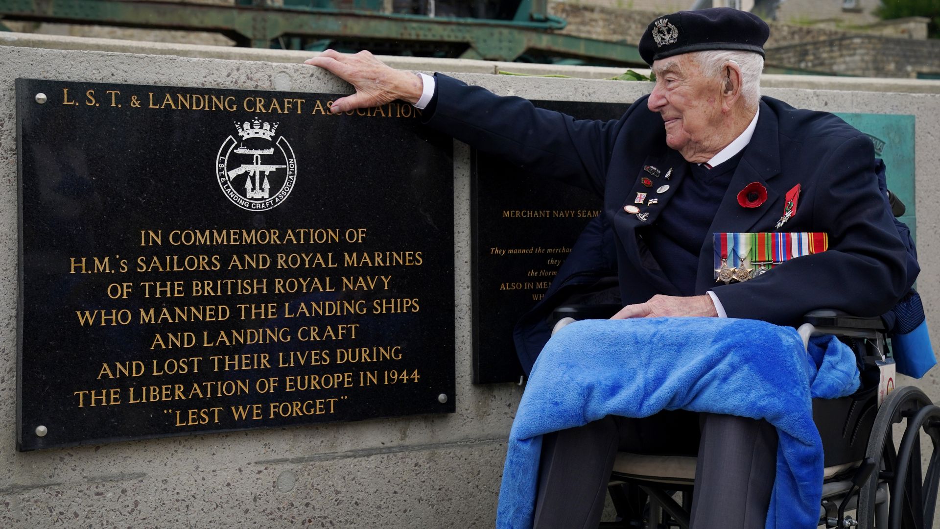 D-Day veteran remembered as ‘great character with cheeky smile’ after death aged 100